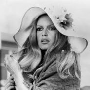 Très fier de ne pas partager mon admiration  pour B.B. avec une gauche aussi sectaire !