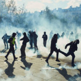 Quand n’a pas les mots pour convaincre, on frappe !