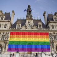 Pour une fois qu’on ne cible pas un mâle blanc héréro …