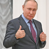 Poutine contre-attaque sur le plan juridique !